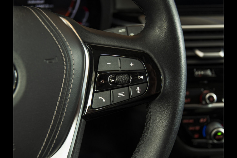 BMW 5 Serie Touring 520i 18 " | LEDER | COMFORTSTOELEN | CAMERA
