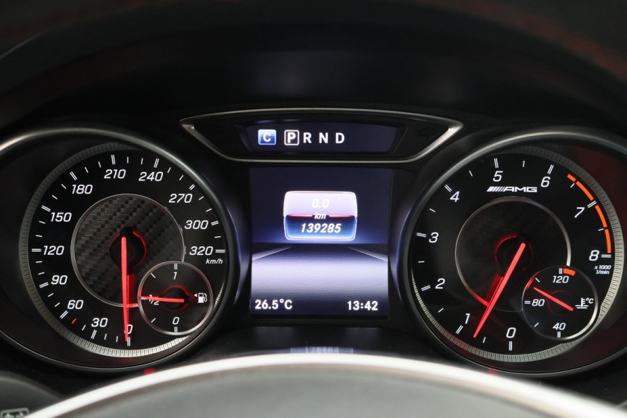 Mercedes-Benz CLA-Klasse AMG 45 4MATIC Memory, Sfeerverlichting, Harmen & Kardon, Apple Carplay, ACC, 19"