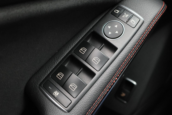 Mercedes-Benz CLA-Klasse AMG 45 4MATIC Memory, Sfeerverlichting, Harmen & Kardon, Apple Carplay, ACC, 19"