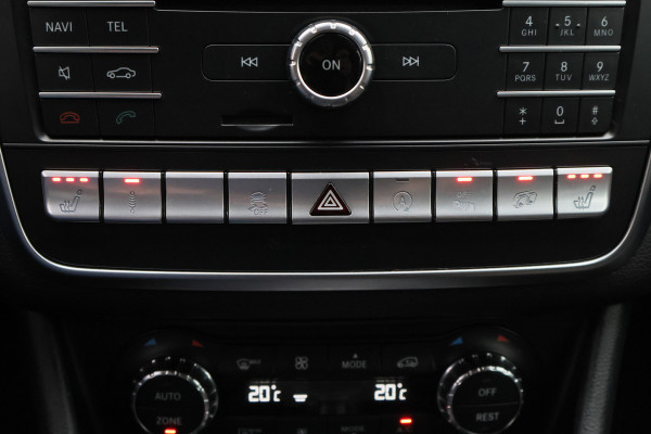 Mercedes-Benz CLA-Klasse AMG 45 4MATIC Memory, Sfeerverlichting, Harmen & Kardon, Apple Carplay, ACC, 19"