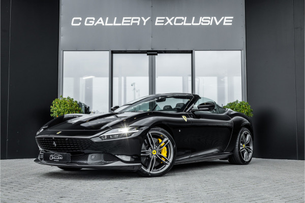 Ferrari Roma Spider 3.9 V8 - Nero Daytona | Full Carbon | Passenger Display | JBL | 360 Camera | Memory