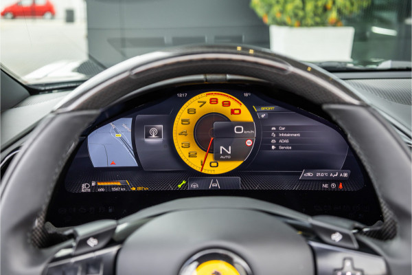 Ferrari Roma Spider 3.9 V8 - Nero Daytona | Full Carbon | Passenger Display | JBL | 360 Camera | Memory