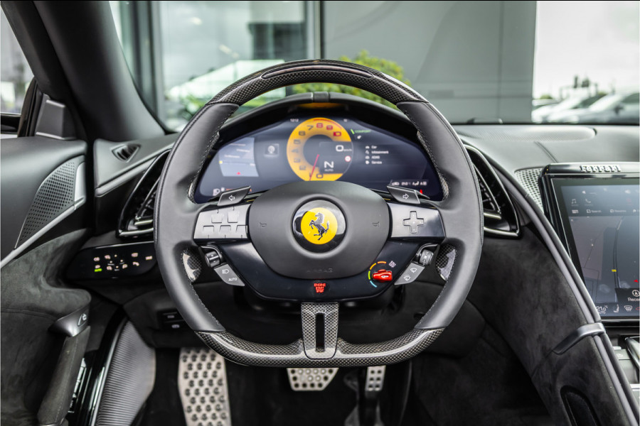 Ferrari Roma Spider 3.9 V8 - Nero Daytona | Full Carbon | Passenger Display | JBL | 360 Camera | Memory