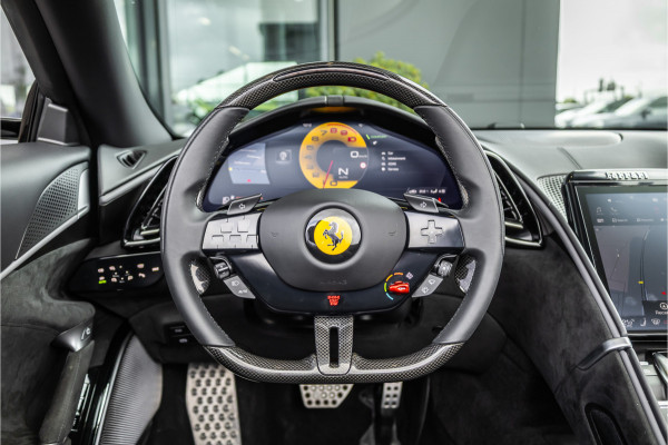 Ferrari Roma Spider 3.9 V8 - Nero Daytona | Full Carbon | Passenger Display | JBL | 360 Camera | Memory