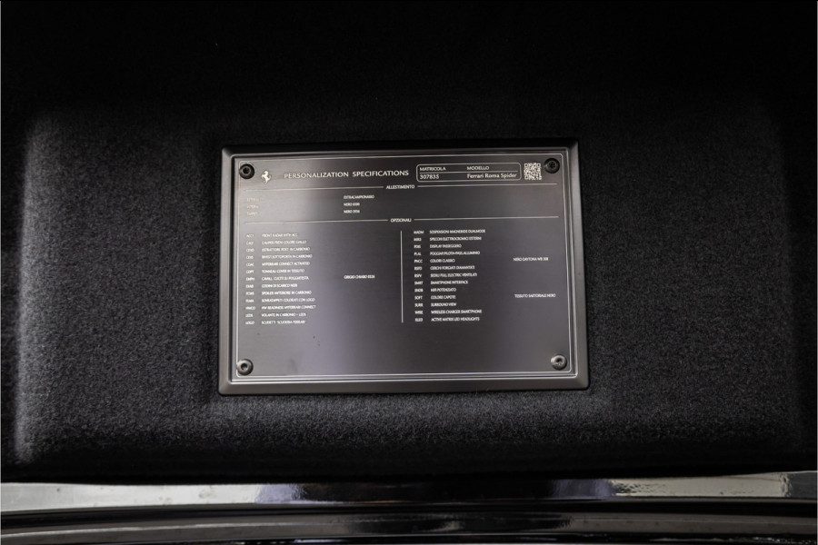 Ferrari Roma Spider 3.9 V8 - Nero Daytona | Full Carbon | Passenger Display | JBL | 360 Camera | Memory