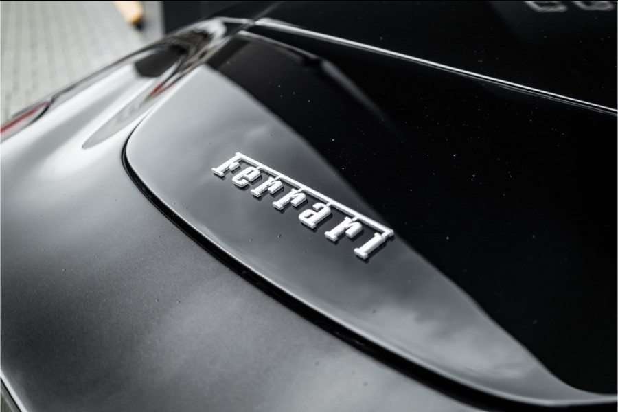 Ferrari Roma Spider 3.9 V8 - Nero Daytona | Full Carbon | Passenger Display | JBL | 360 Camera | Memory