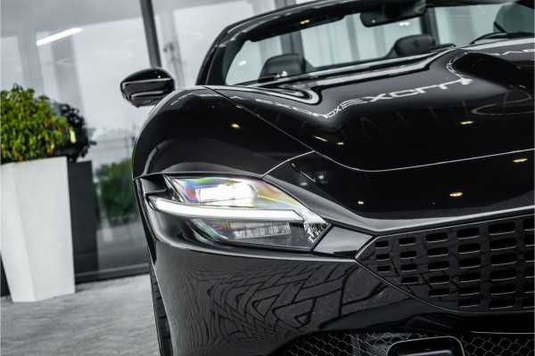 Ferrari Roma Spider 3.9 V8 - Nero Daytona | Full Carbon | Passenger Display | JBL | 360 Camera | Memory