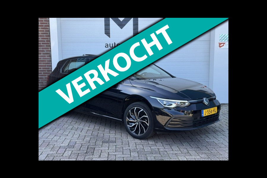 Volkswagen Golf 1.5 TSI Life -Panoramadak-LED-Sfeer-Trekhaak