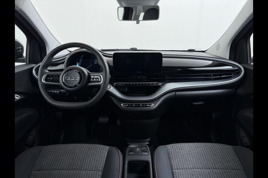 Fiat 500 Icon Long Range 42kWh SOH 91% Apple Carplay Android Auto Navi Ecc Cruise Control Pdc Keyless DAB Led Lmv Bluetooth Isofix Wifi Lane Assist Regen-Lichtsensor Grote Accu 1e Eigenaar Origineel Nederlandse Auto