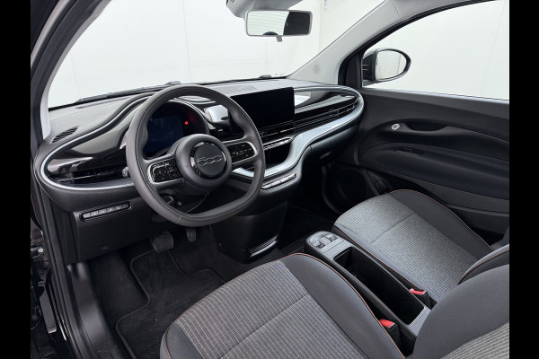 Fiat 500 Icon Long Range 42kWh SOH 91% Apple Carplay Android Auto Navi Ecc Cruise Control Pdc Keyless DAB Led Lmv Bluetooth Isofix Wifi Lane Assist Regen-Lichtsensor Grote Accu 1e Eigenaar Origineel Nederlandse Auto