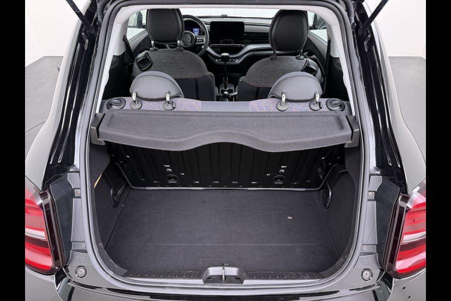 Fiat 500 Icon Long Range 42kWh SOH 91% Apple Carplay Android Auto Navi Ecc Cruise Control Pdc Keyless DAB Led Lmv Bluetooth Isofix Wifi Lane Assist Regen-Lichtsensor Grote Accu 1e Eigenaar Origineel Nederlandse Auto