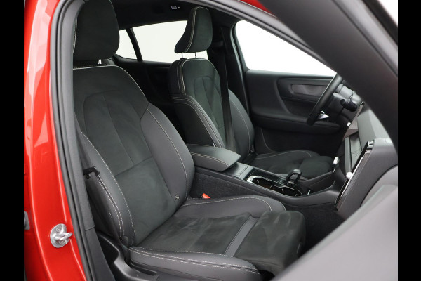 Volvo C40 RECHARGE ULTIMATE 69 kWh + 20 INCH | PANORAMA | 360 CAMERA | HARMAN/KARDON | ADAPTIVE CRUISE