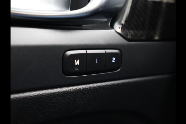 Volvo C40 RECHARGE ULTIMATE 69 kWh + 20 INCH | PANORAMA | 360 CAMERA | HARMAN/KARDON | ADAPTIVE CRUISE
