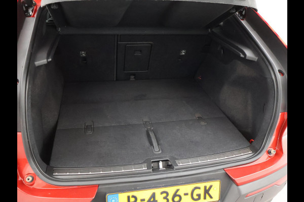 Volvo C40 RECHARGE ULTIMATE 69 kWh + 20 INCH | PANORAMA | 360 CAMERA | HARMAN/KARDON | ADAPTIVE CRUISE