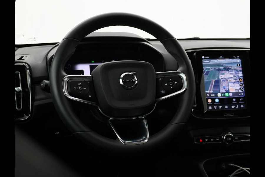 Volvo C40 RECHARGE ULTIMATE 69 kWh + 20 INCH | PANORAMA | 360 CAMERA | HARMAN/KARDON | ADAPTIVE CRUISE