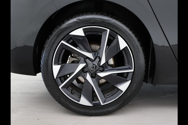 Peugeot 308 1.2 PT 130 PK ALLURE PACK + SFEERVERLICHTING | ADAPTIVE CRUISE | CAMERA | LED | SPORTSTOELEN | PRIVACY GLASS