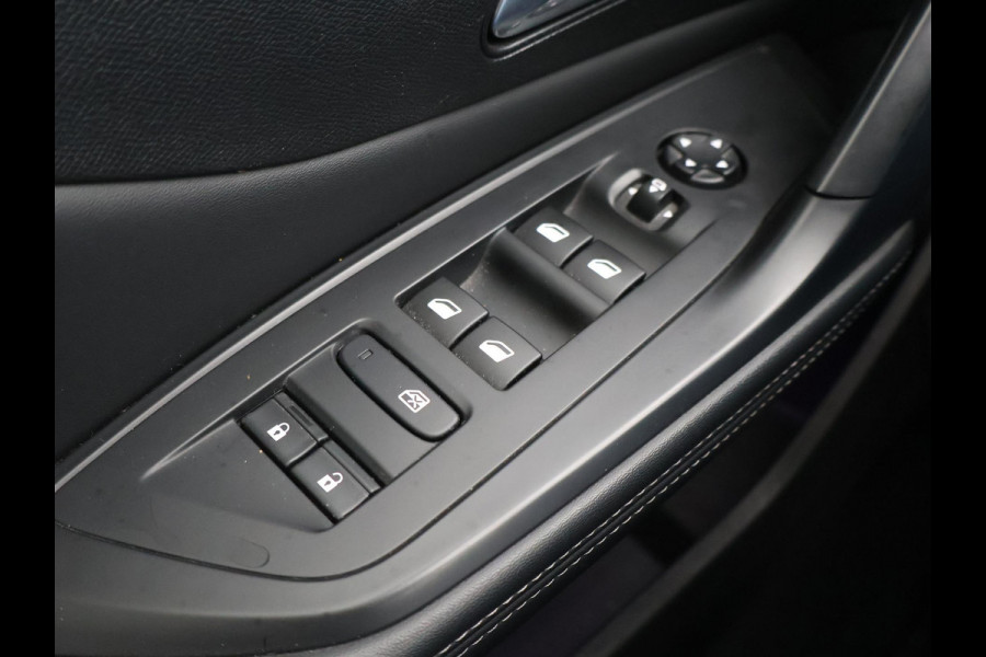 Peugeot 308 1.2 PT 130 PK ALLURE PACK + SFEERVERLICHTING | ADAPTIVE CRUISE | CAMERA | LED | SPORTSTOELEN | PRIVACY GLASS