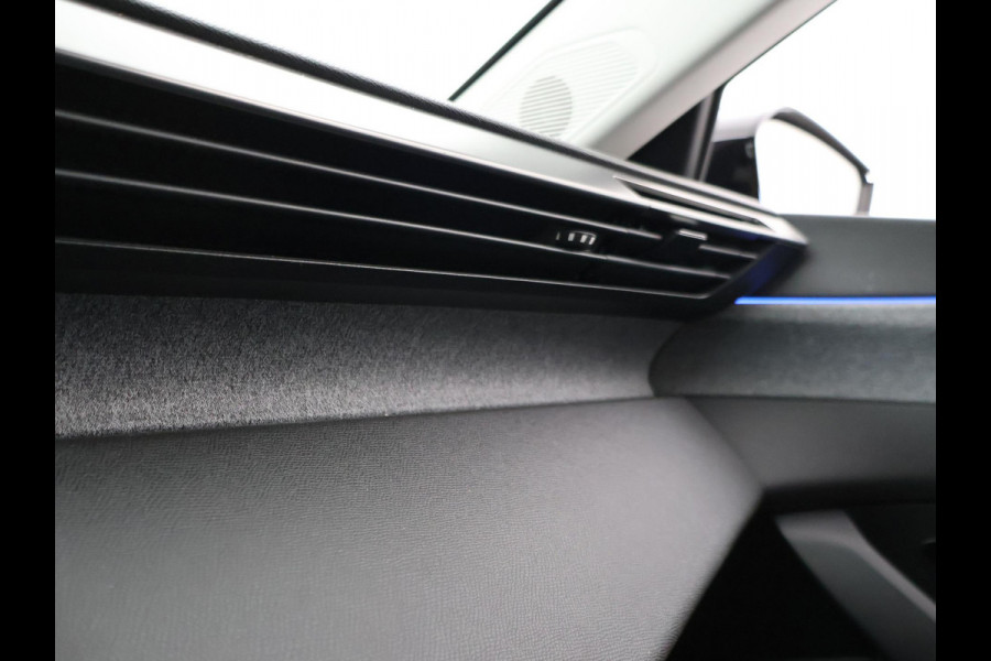 Peugeot 308 1.2 PT 130 PK ALLURE PACK + SFEERVERLICHTING | ADAPTIVE CRUISE | CAMERA | LED | SPORTSTOELEN | PRIVACY GLASS