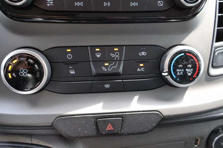 Ford Transit 2.0 TDci 170pk L3 H2 Airco Apple Carplay Camera 2x Schuifdeur Trekhaak 2.8T