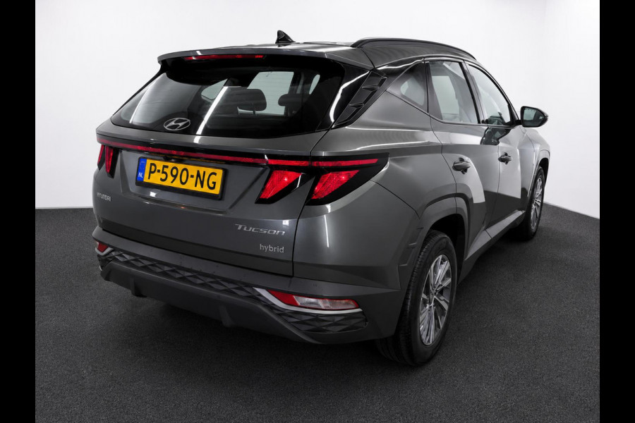 Hyundai Tucson 1.6 T-GDI HEV i-Motion PDC + Camera Digital Dashboard Apple CarPlay DAB Climate Control Lane Assist Front Assist Grootlichtassistent Elektrisch Inklapbare Spiegels LM Velgen