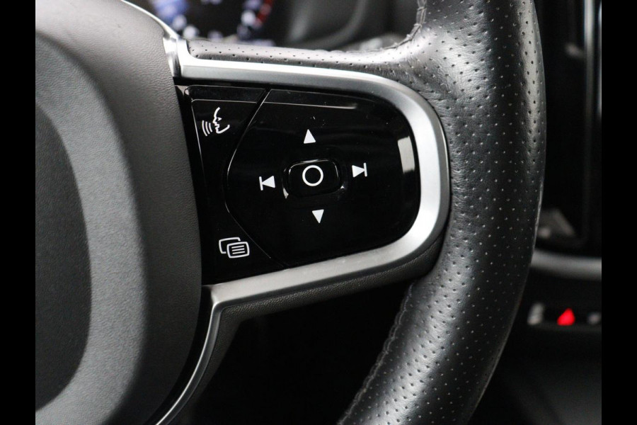Volvo V60 2.0 T5 Inscription | Trekhaak | Leder | Stoel & Stuurverwarming | Navigatie | Carplay | Harman/Kardon | Full LED | Parkeerhulp | DAB | Memory | Climate control | Bluetooth | Cruise control