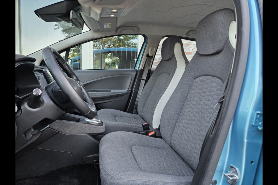 Renault ZOE R135 Zen 52 kWh Koopaccu! SOH 94%! LED! Airco/Clima! PDC! Cruise Control! Navigatie!