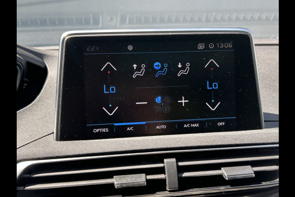 Peugeot 3008 BWJ 2021 | 1.2T 131PK Premium Av. AUTOMAAT | TREKHAAK | PANO SCHUIFDAK | 19'' LMV | CARPLAY | NAVI | CLIMA | AGR | LEDER/STOF | PDC | STOELVERW |