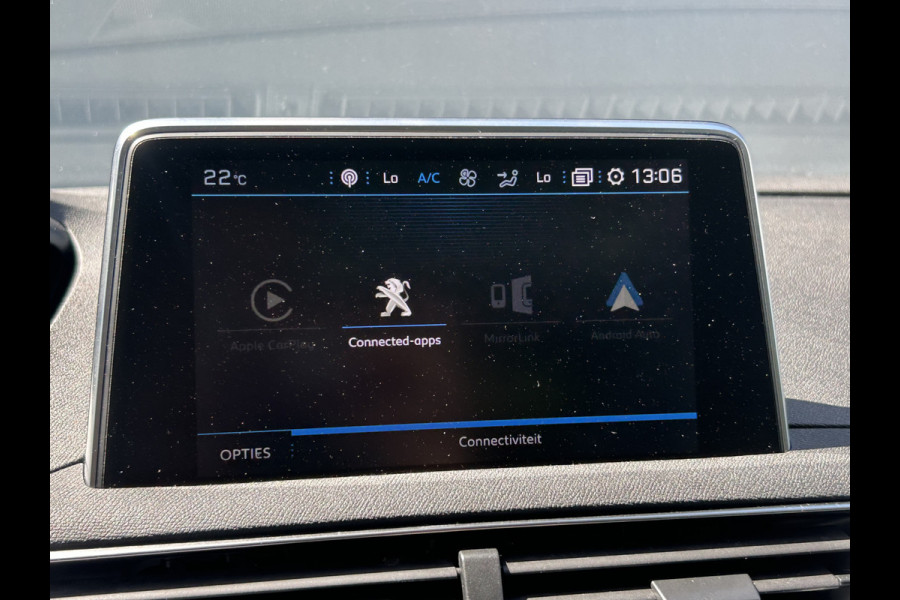 Peugeot 3008 BWJ 2021 | 1.2T 131PK Premium Av. AUTOMAAT | TREKHAAK | PANO SCHUIFDAK | 19'' LMV | CARPLAY | NAVI | CLIMA | AGR | LEDER/STOF | PDC | STOELVERW |