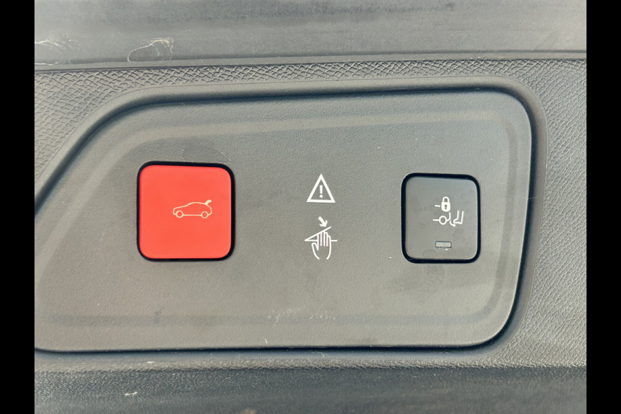 Peugeot 3008 BWJ 2021 | 1.2T 131PK Premium Av. AUTOMAAT | TREKHAAK | PANO SCHUIFDAK | 19'' LMV | CARPLAY | NAVI | CLIMA | AGR | LEDER/STOF | PDC | STOELVERW |