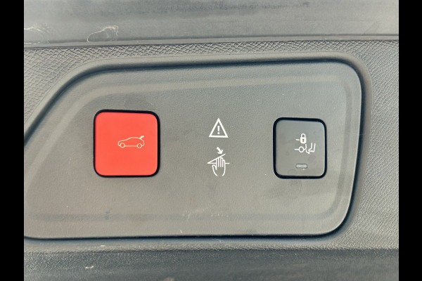 Peugeot 3008 BWJ 2021 | 1.2T 131PK Premium Av. AUTOMAAT | TREKHAAK | PANO SCHUIFDAK | 19'' LMV | CARPLAY | NAVI | CLIMA | AGR | LEDER/STOF | PDC | STOELVERW |
