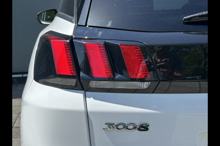 Peugeot 3008 BWJ 2021 | 1.2T 131PK Premium Av. AUTOMAAT | TREKHAAK | PANO SCHUIFDAK | 19'' LMV | CARPLAY | NAVI | CLIMA | AGR | LEDER/STOF | PDC | STOELVERW |