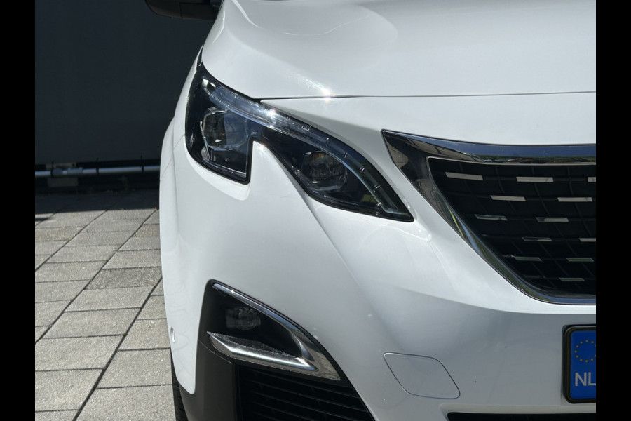 Peugeot 3008 BWJ 2021 | 1.2T 131PK Premium Av. AUTOMAAT | TREKHAAK | PANO SCHUIFDAK | 19'' LMV | CARPLAY | NAVI | CLIMA | AGR | LEDER/STOF | PDC | STOELVERW |