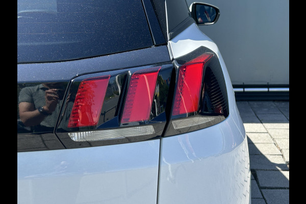 Peugeot 3008 BWJ 2021 | 1.2T 131PK Premium Av. AUTOMAAT | TREKHAAK | PANO SCHUIFDAK | 19'' LMV | CARPLAY | NAVI | CLIMA | AGR | LEDER/STOF | PDC | STOELVERW |
