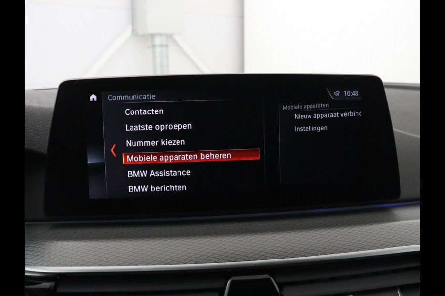 BMW 5 Serie 520i M Sport | Head-Up | Leder | Stoelverwarming | Camera | Sportstoelen | Park Assist | Carplay | Sfeerverlichting | Navigatie | Cruise control | Memory | Climate control | 19'' | Bluetooth