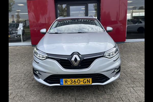 Renault Mégane Estate 1.6 E-Tech Plug-In Hybrid 160 Business Zen | Carplay/Android | PDC voor en achter | Climate | Cruise control | Lane assis Let op, rijdende auto, niet altijd aanwezig. Bel voor een afspraak!