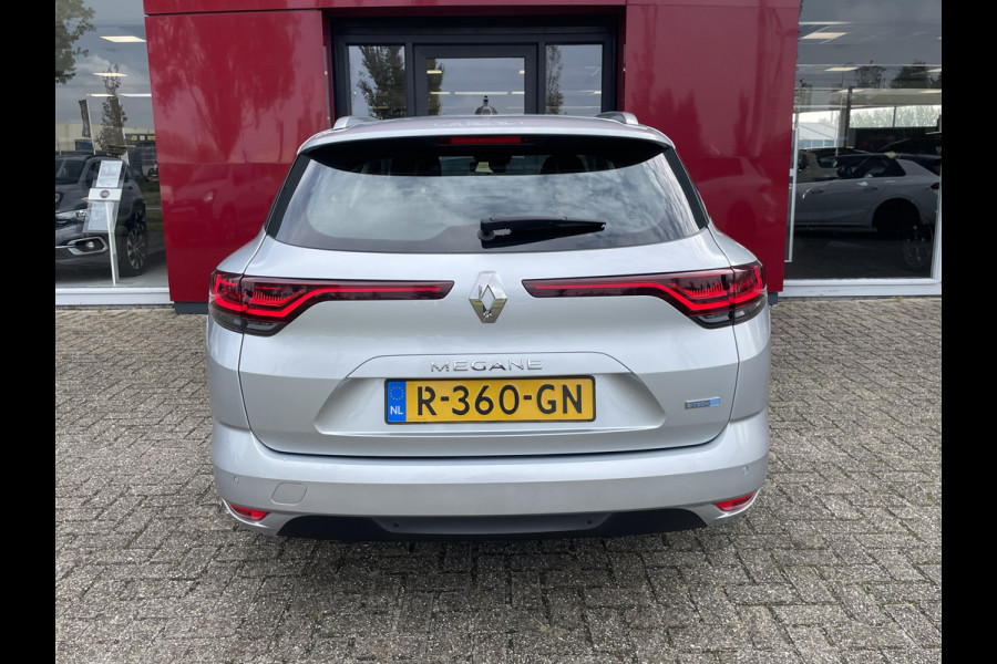 Renault Mégane Estate 1.6 E-Tech Plug-In Hybrid 160 Business Zen | Carplay/Android | PDC voor en achter | Climate | Cruise control | Lane assis Let op, rijdende auto, niet altijd aanwezig. Bel voor een afspraak!