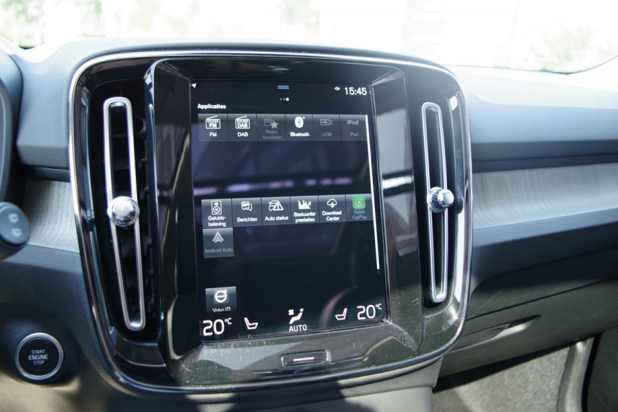 Volvo XC40 1.5 T4 211 PK Recharge Inscription, Trekhaak, Panoramadak, Harman/Kardon, 360 Camera