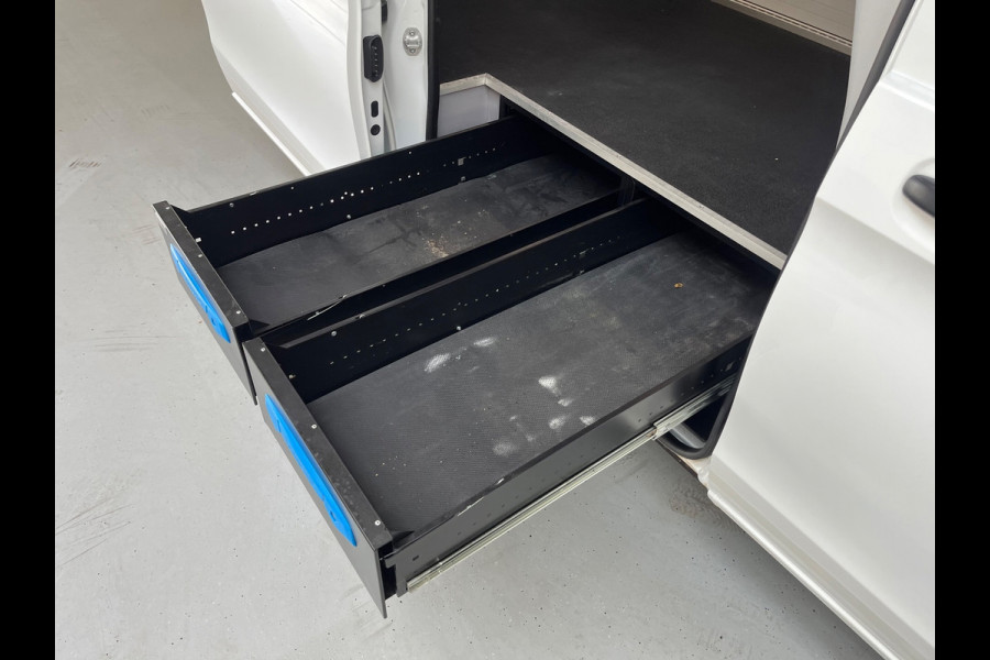 Mercedes-Benz Vito AUTOMAAT SERVICEWAGEN L2H1 116 CDI 160PK euro6, Airco, Sortimo Kasten Omvormer Trekhaak RIJKLAARPRIJS!