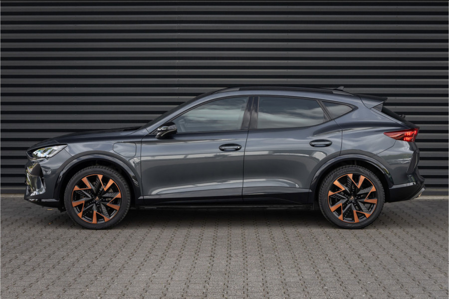 CUPRA Formentor 1.5 TSI e-Hybrid VZ Performance Trekhaak - Sennheiser - ACC