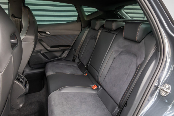 CUPRA Formentor 1.5 TSI e-Hybrid VZ Performance Trekhaak - Sennheiser - ACC