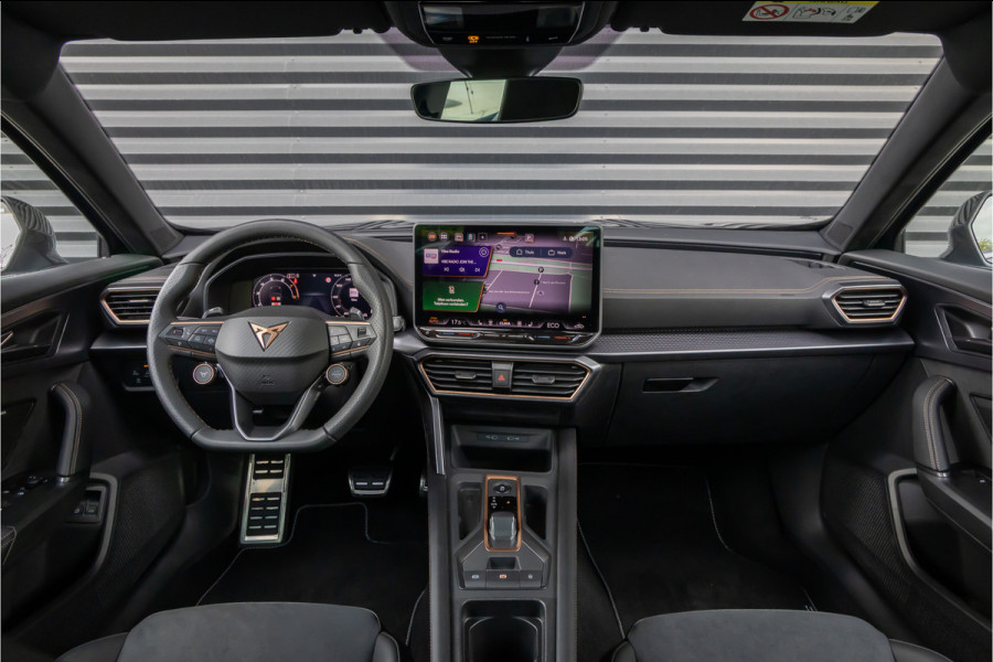 CUPRA Formentor 1.5 TSI e-Hybrid VZ Performance Trekhaak - Sennheiser - ACC