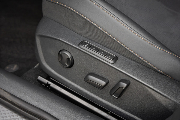 CUPRA Formentor 1.5 TSI e-Hybrid VZ Performance Trekhaak - Sennheiser - ACC