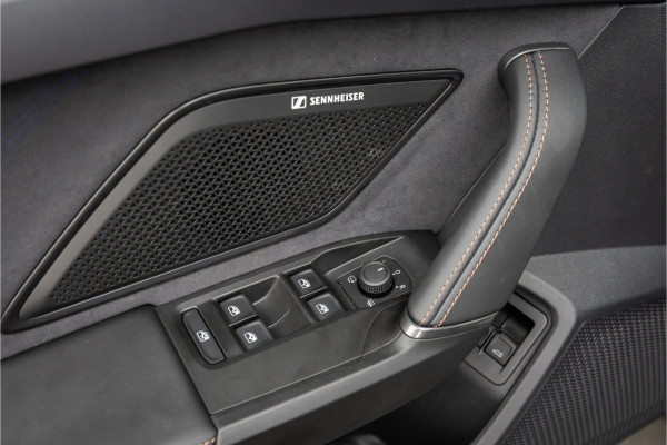 CUPRA Formentor 1.5 TSI e-Hybrid VZ Performance Trekhaak - Sennheiser - ACC