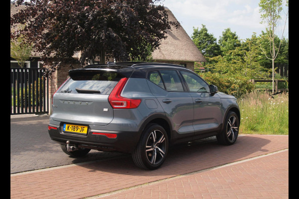 Volvo XC40 1.5 T5 Recharge R-Design | Panoramadak | Trekhaak | Harman Kardon | 360 Camera | Apple Carplay |