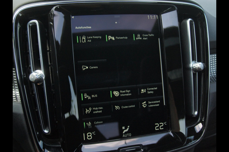 Volvo XC40 1.5 T5 Recharge R-Design | Panoramadak | Trekhaak | Harman Kardon | 360 Camera | Apple Carplay |