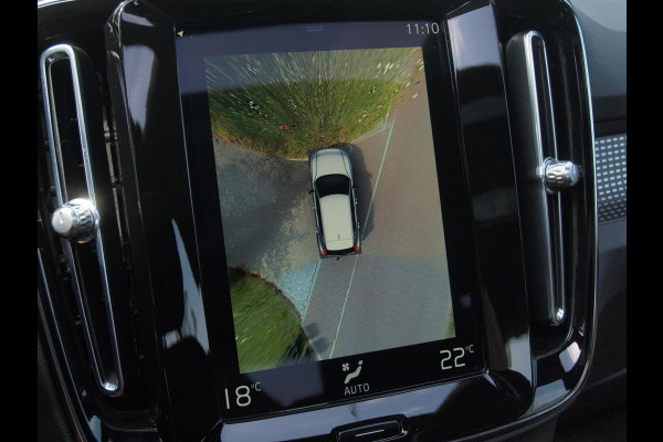 Volvo XC40 1.5 T5 Recharge R-Design | Panoramadak | Trekhaak | Harman Kardon | 360 Camera | Apple Carplay |