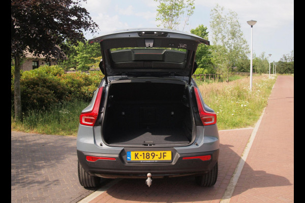 Volvo XC40 1.5 T5 Recharge R-Design | Panoramadak | Trekhaak | Harman Kardon | 360 Camera | Apple Carplay |