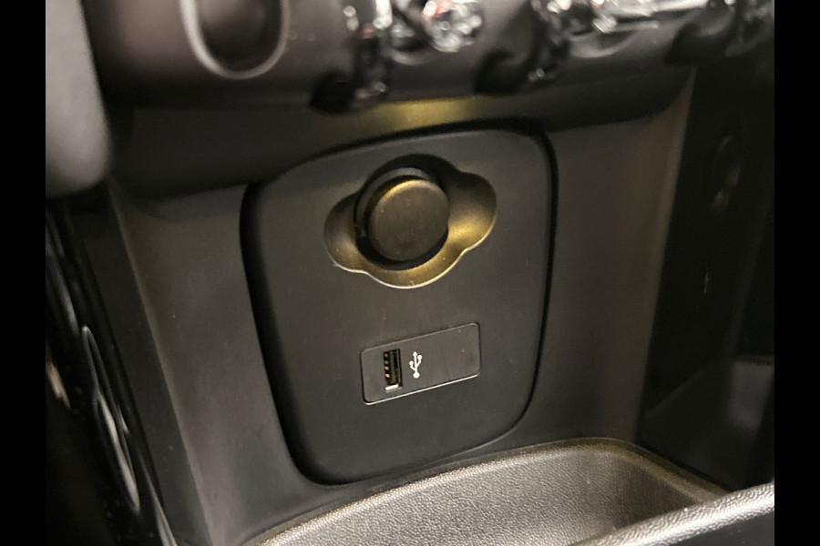 MINI Mini Electric Essential 33 kWh | Apple/Carplay | Stoelverwarming | Climate/Control