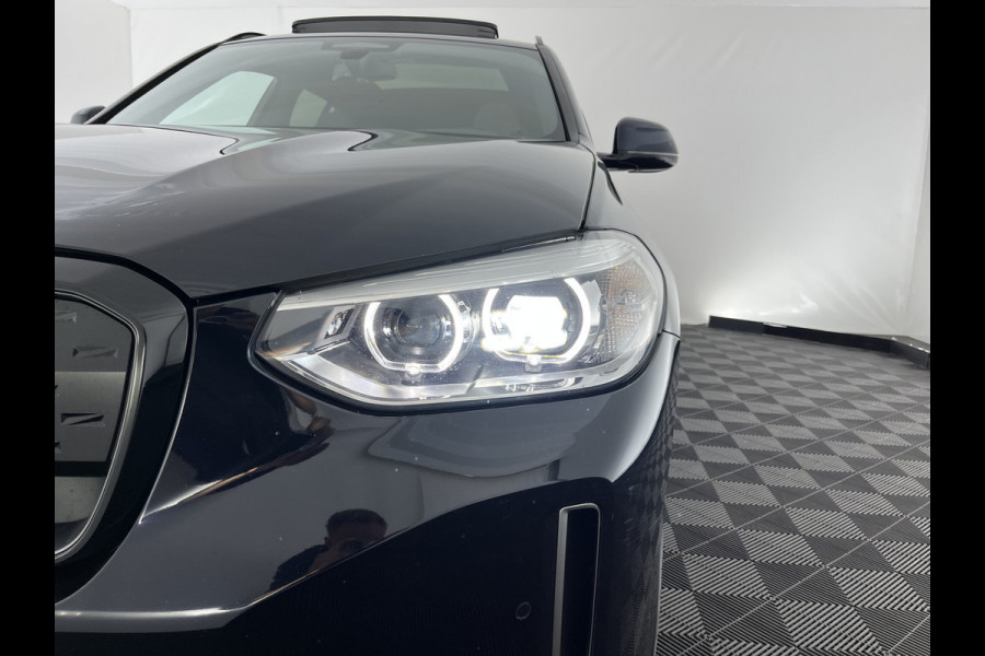BMW iX3 Executive 80 kWh [ 3-Fase-11kW ] {SoH-99%} (INCL-BTW) Aut. *HEATPUMP | PANO | LEATHER | ADAPTIVE-CRUISE | FULL-LED | BLIND-SPOT | MEMORY-PACK | DIGI-COCKPIT | HEATED-COMFORTSEATS | KEYLESS | CAMERA | DAB+ | TOWBAR | 19''ALU*