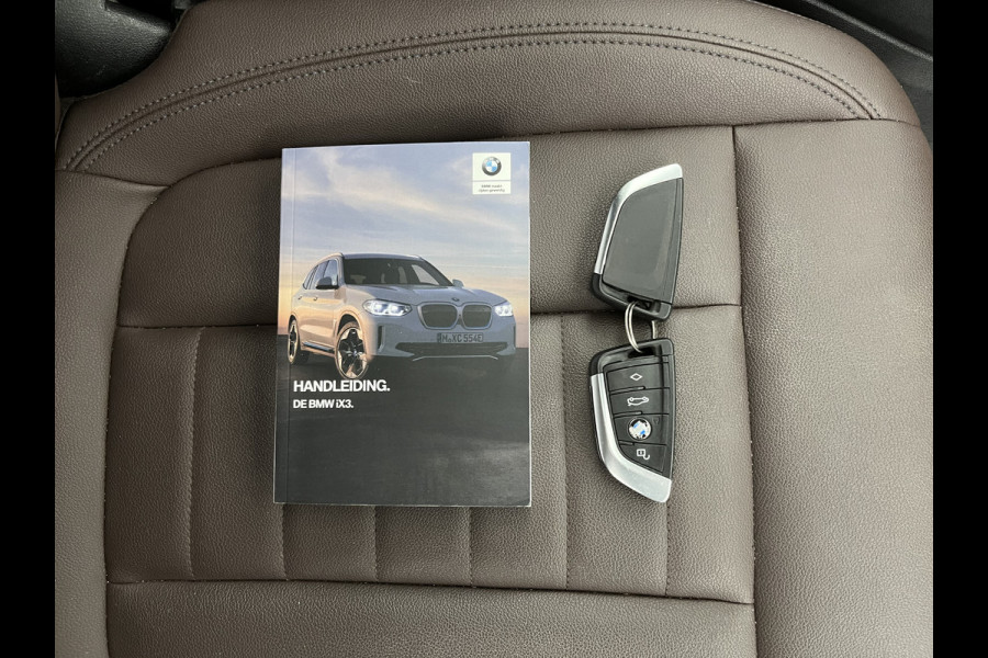 BMW iX3 Executive 80 kWh [ 3-Fase-11kW ] {SoH-99%} (INCL-BTW) Aut. *HEATPUMP | PANO | LEATHER | ADAPTIVE-CRUISE | FULL-LED | BLIND-SPOT | MEMORY-PACK | DIGI-COCKPIT | HEATED-COMFORTSEATS | KEYLESS | CAMERA | DAB+ | TOWBAR | 19''ALU*